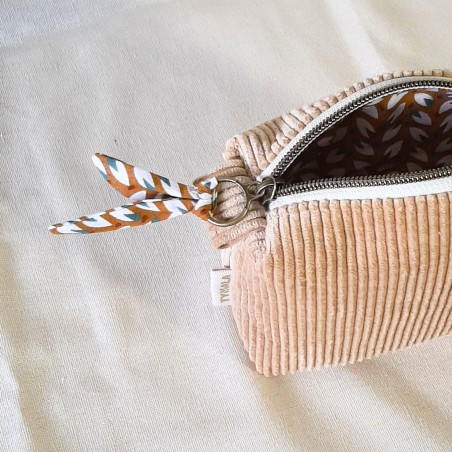 Petite trousse carrée artisanale personnalisable – Fait main en France - Idée cadeau unique