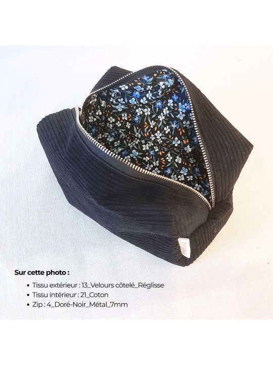 Trousse 2 : Noire fleurie