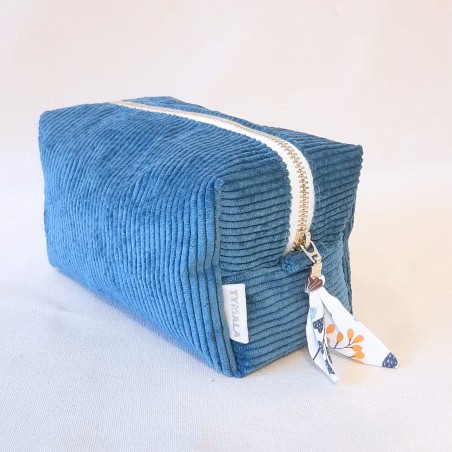 Trousse 2 : Bleu pétrole fleurie